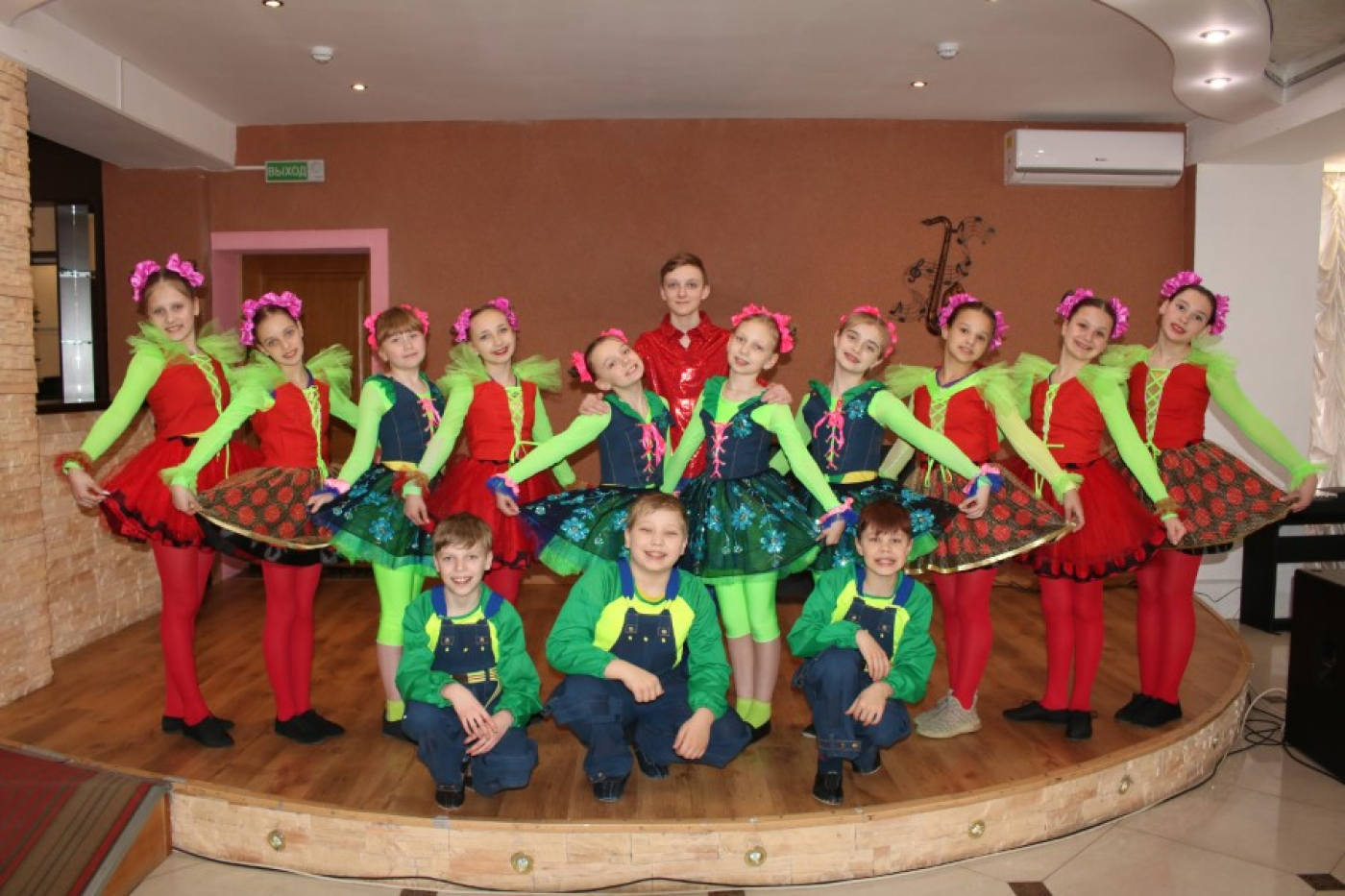 У атмасферы танца