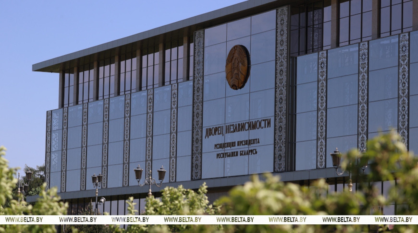 Лукашенко объявил Благодарность Президента труженикам АПК