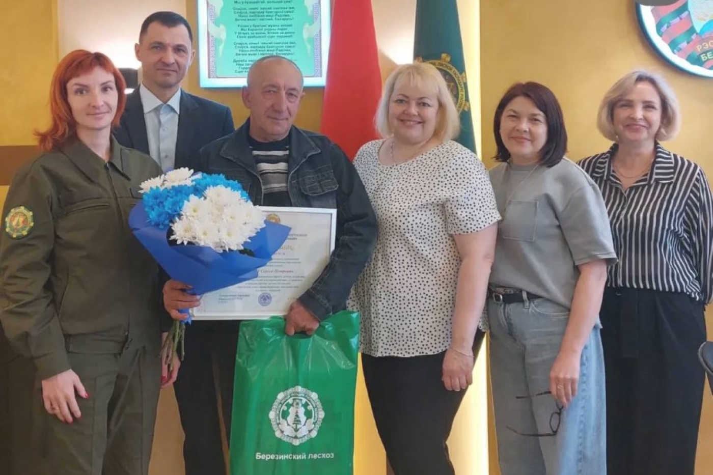 Сергей Савич из Березинского лесхоза награждён Почетной грамотой за многолетний труд