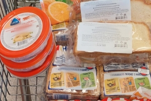 Отсутствие заявленной продукции, истекшие сроки годности. МАРТ провел мониторинги торговых объектов