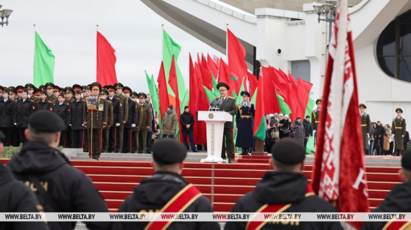 "Единые и сплоченные как никогда". Речь Лукашенко на церемонии принесения клятвы военнослужащими
