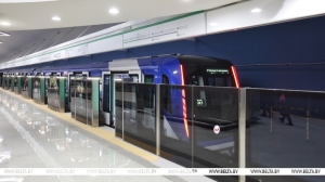 "Поехали!" Лукашенко по-гагарински отправился на осмотр новых станций метро