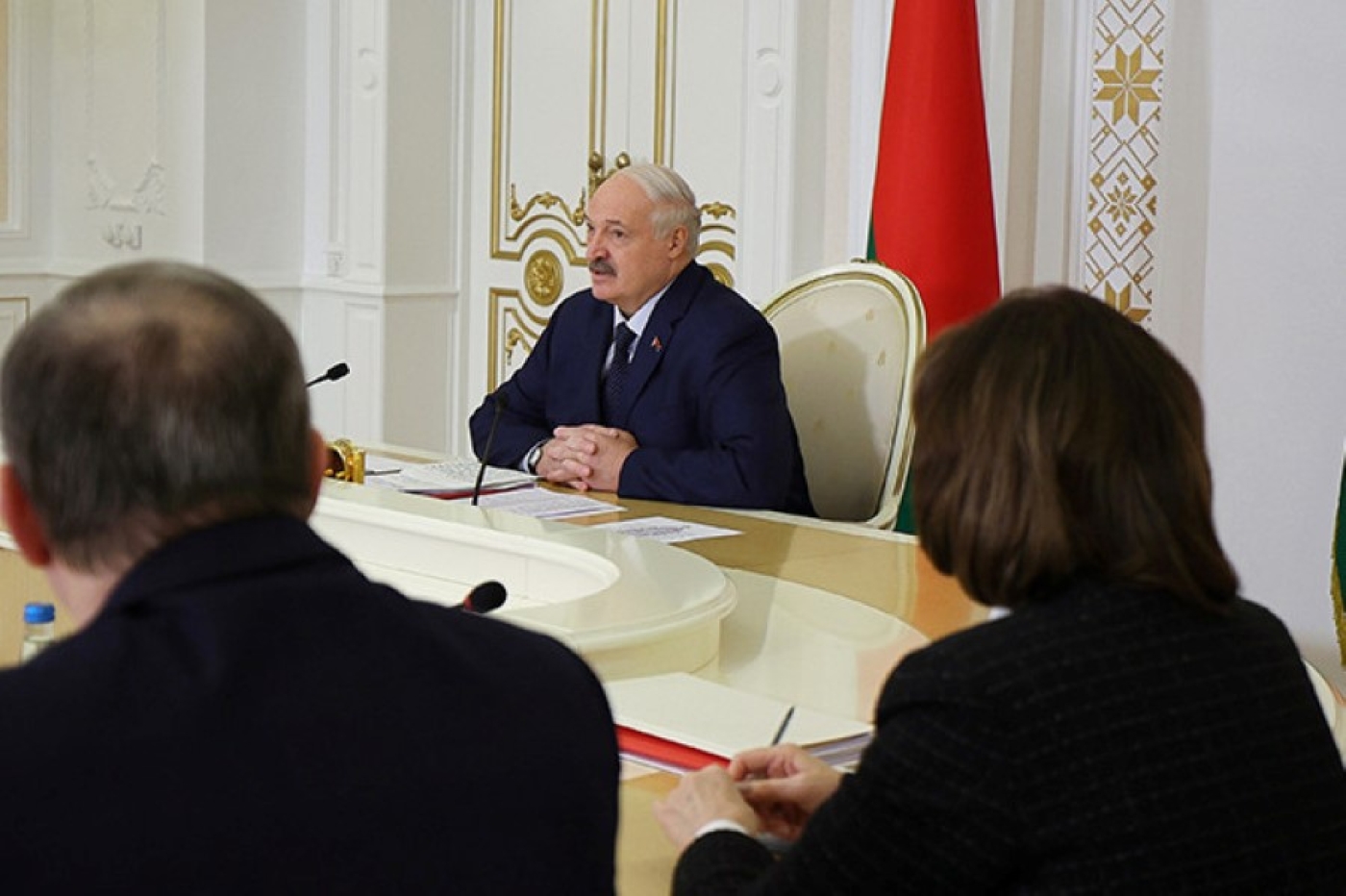 Ужесточить лицензирование торговли электронными сигаретами планируют в Беларуси. Лукашенко поддержал