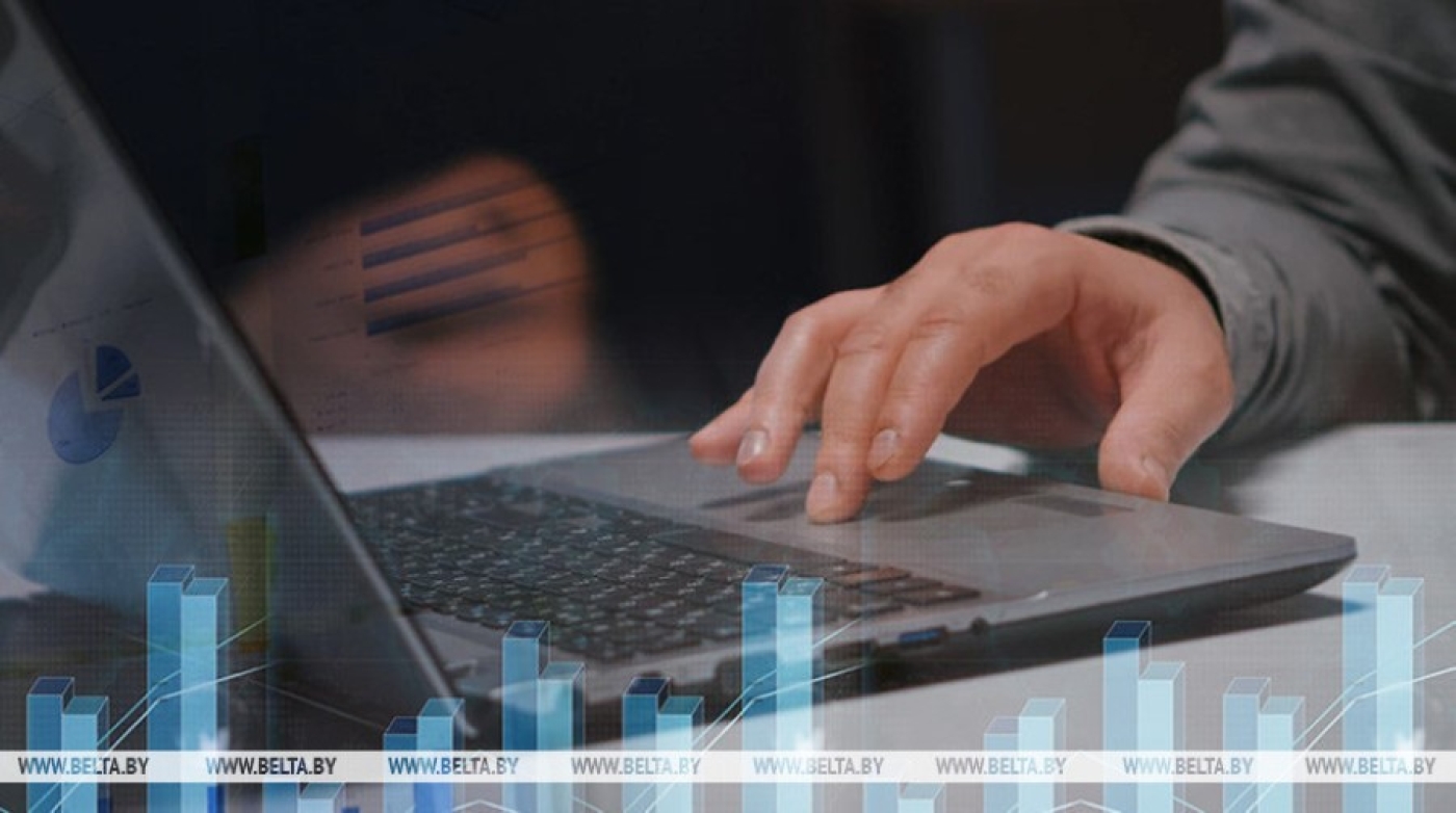 Лукашенко: к 2030 году сектор малого и среднего бизнеса должен формировать половину экономики