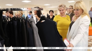 Может ли директор школы обязать учеников носить определенную форму? Ответили в Минобразования