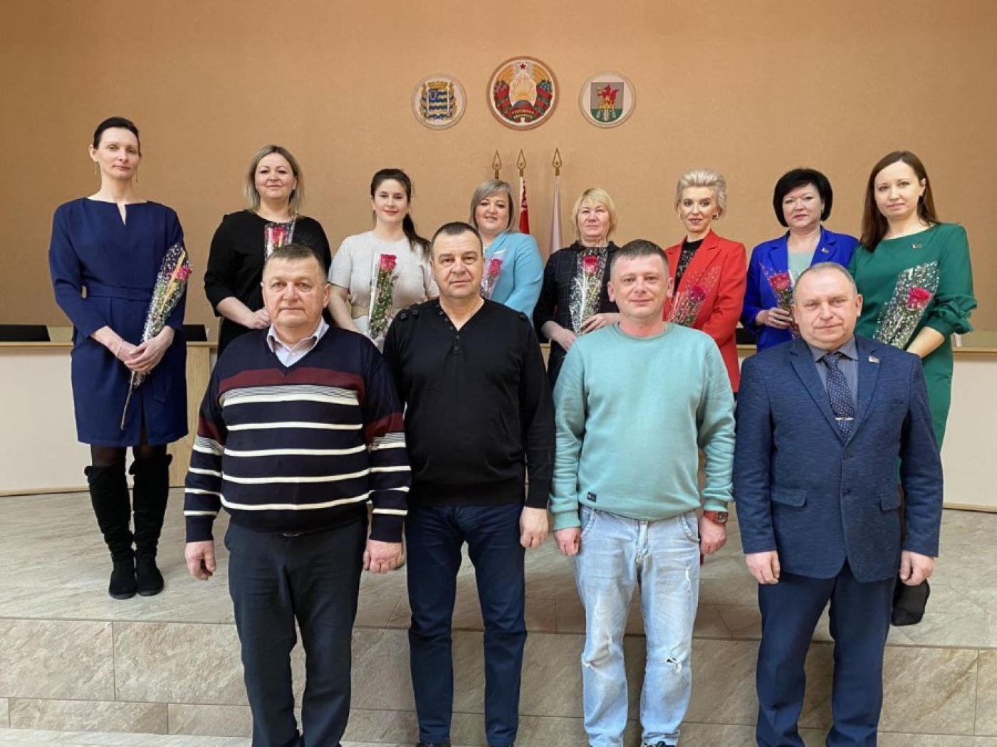 С наступающим 8 Марта!!!