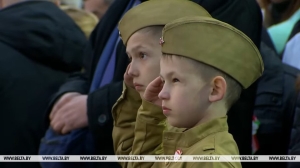 Лукашенко: Великая Победа - ценность, которую мы завещаем беречь своим детям и внукам