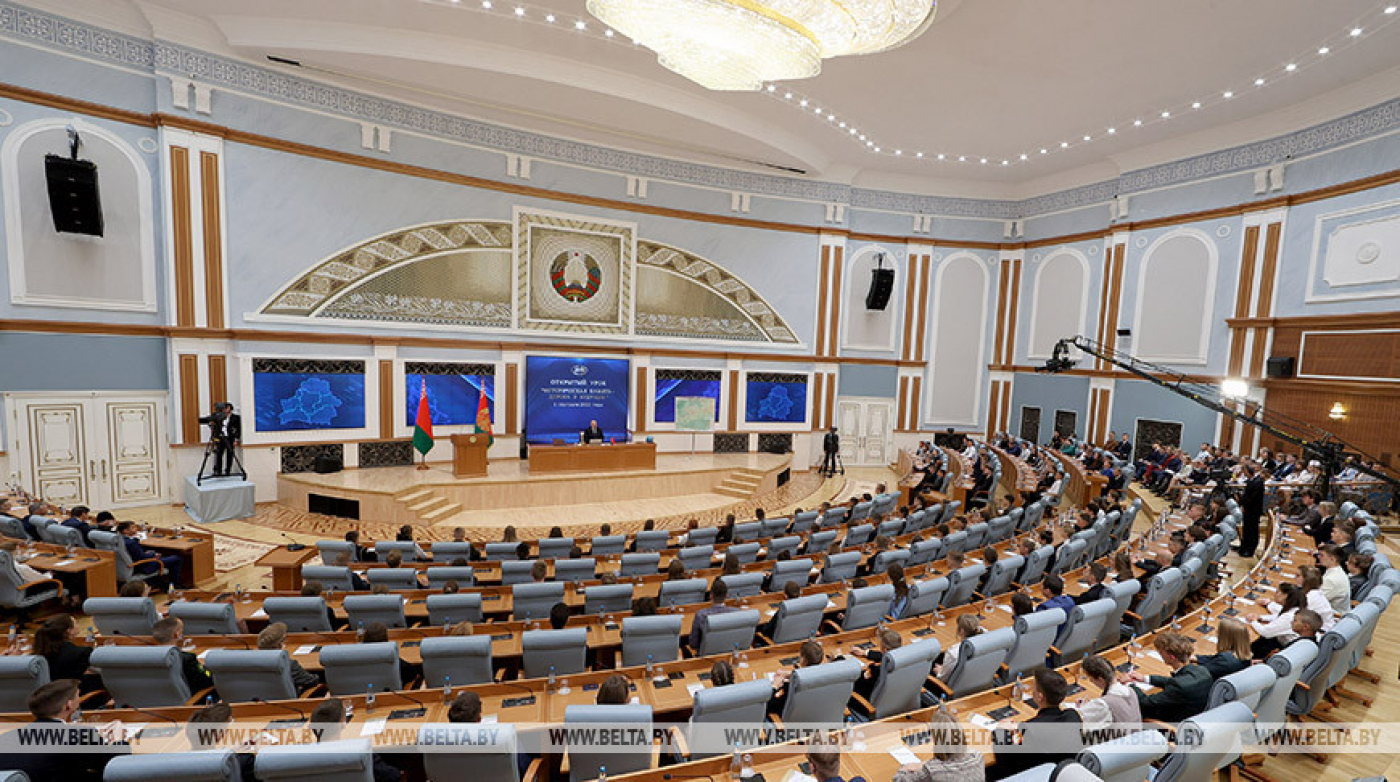 Лукашенко считает, что не все было сделано для предотвращения Великой Отечественной войны