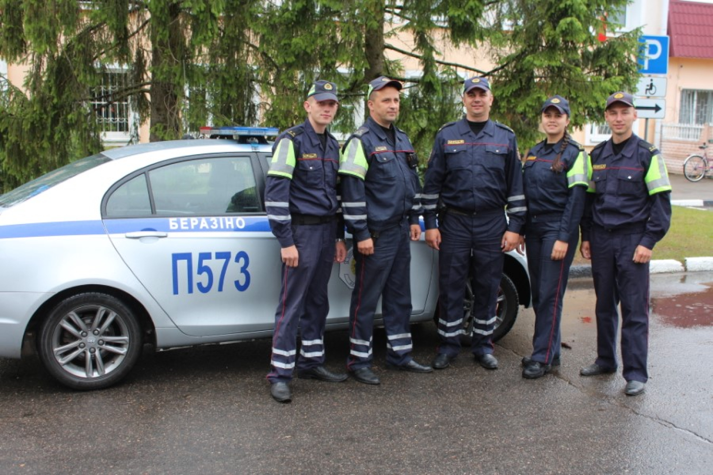 С праздником вас, дорожные автоинспекторы!