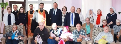 Подарили радость ближнему