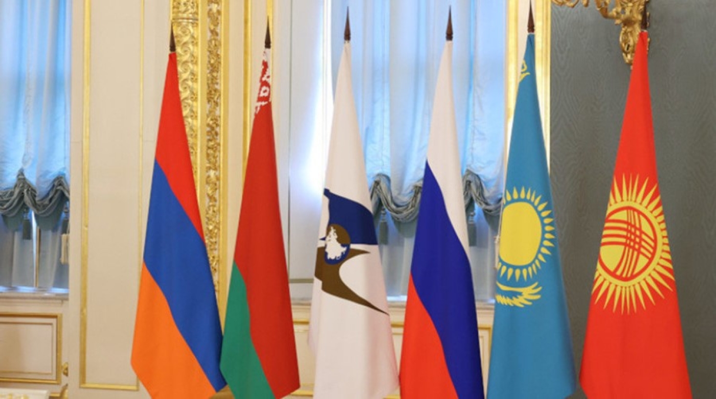 Лукашенко призвал страны ЕАЭС не догонять друг друга, а создавать уникальный евразийский продукт