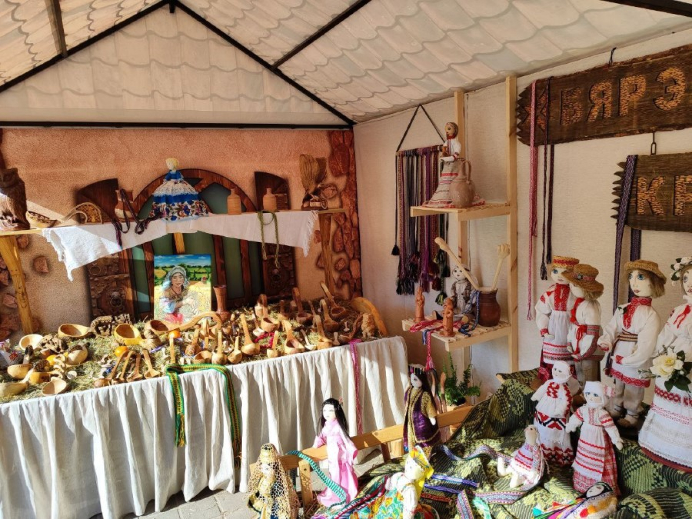 Березинский районный центр ремёсел на национальном фестивале песни и поэзии в Молодечно