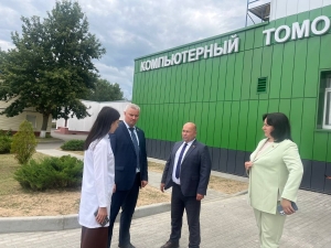 От приема граждан до проверки соцобъектов: Юрий Каптановский провел рабочий визит в Березино