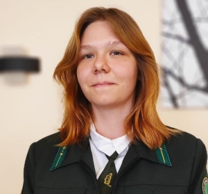 'Ее лесники слушаются, боятся'. Директор лесхоза - о молодом специалисте