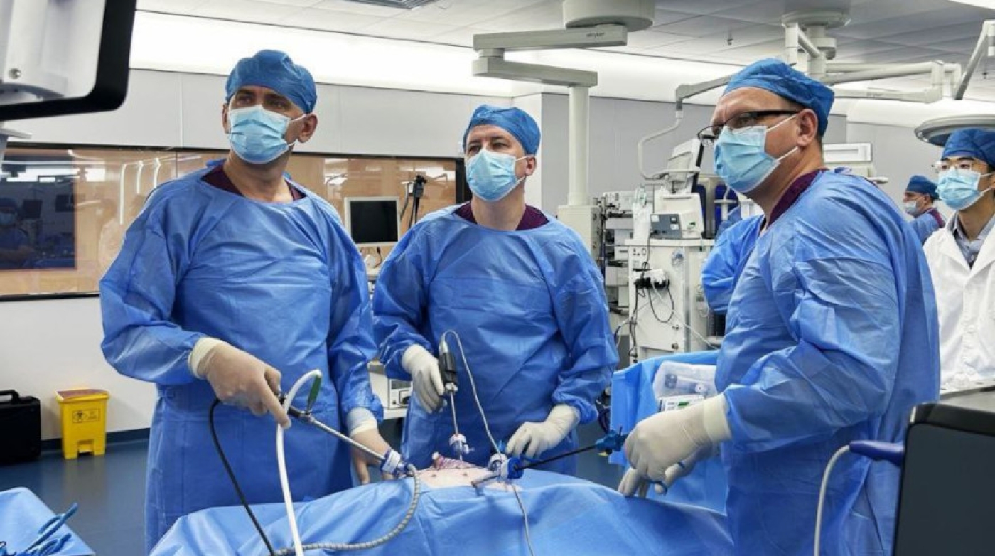 Белорусские врачи отработали практические навыки эндоскопической хирургии в Китае