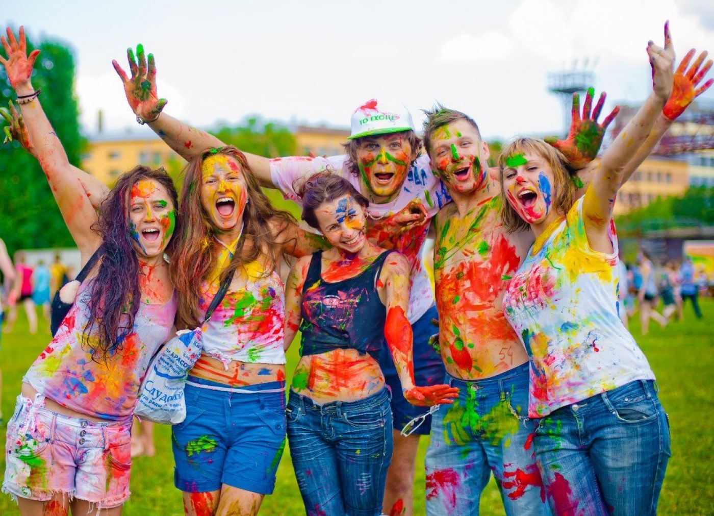 Шчыра віншуем са святам –  Днём моладзі!