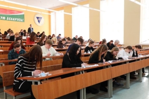 Более 1,4 тыс. школьников стали победителями и призерами олимпиад в региональных вузах
