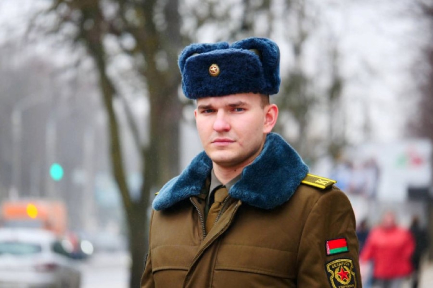 Курсант задержал злоумышленника, напавшего на минчанку у банкомата