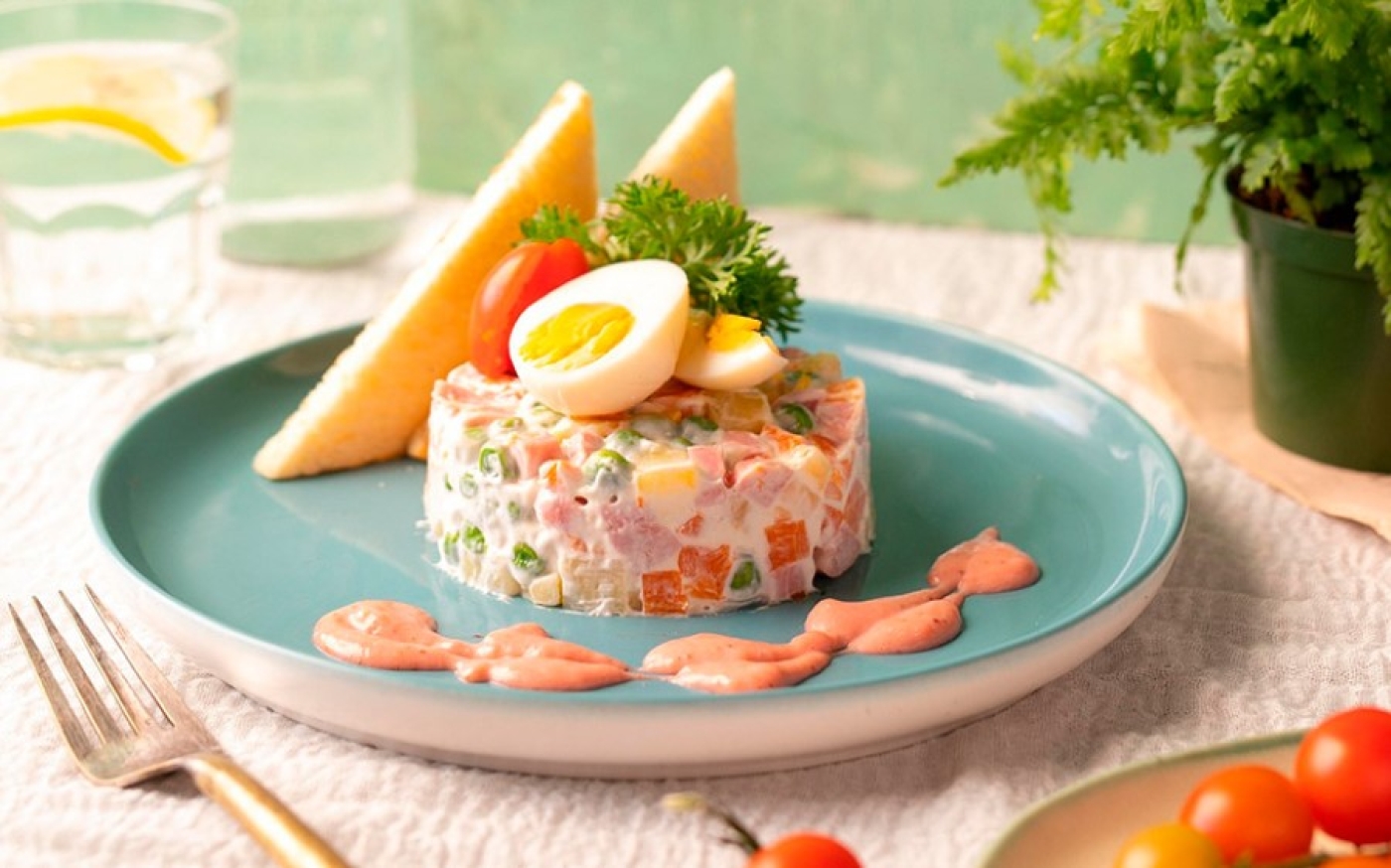 Салат оливье: сколько может храниться, рассказала диетолог