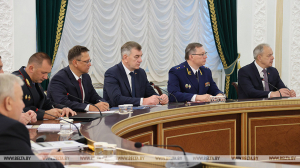 "Никакой задолженности быть не должно, это ЧП". Лукашенко поручил обеспечить стабильные расчеты с сельхозорганизациями