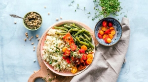 Каких продуктов стоит есть меньше, если решил похудеть? Мнение врача