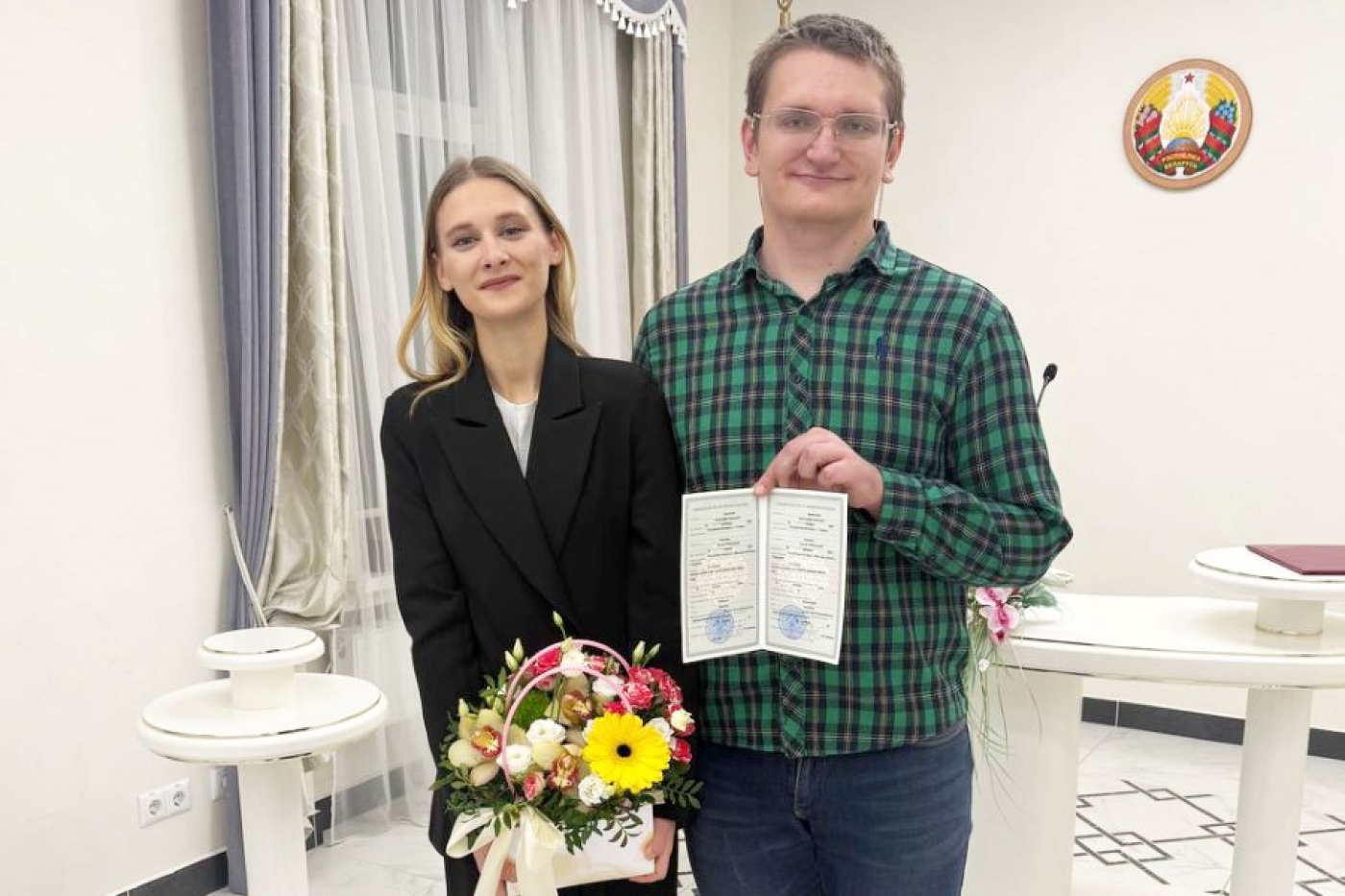 Два сердца — одна семья!