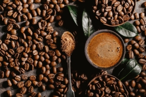 Вызывает зависимость, помогает от похмелья. самые распространение мифы о кофе