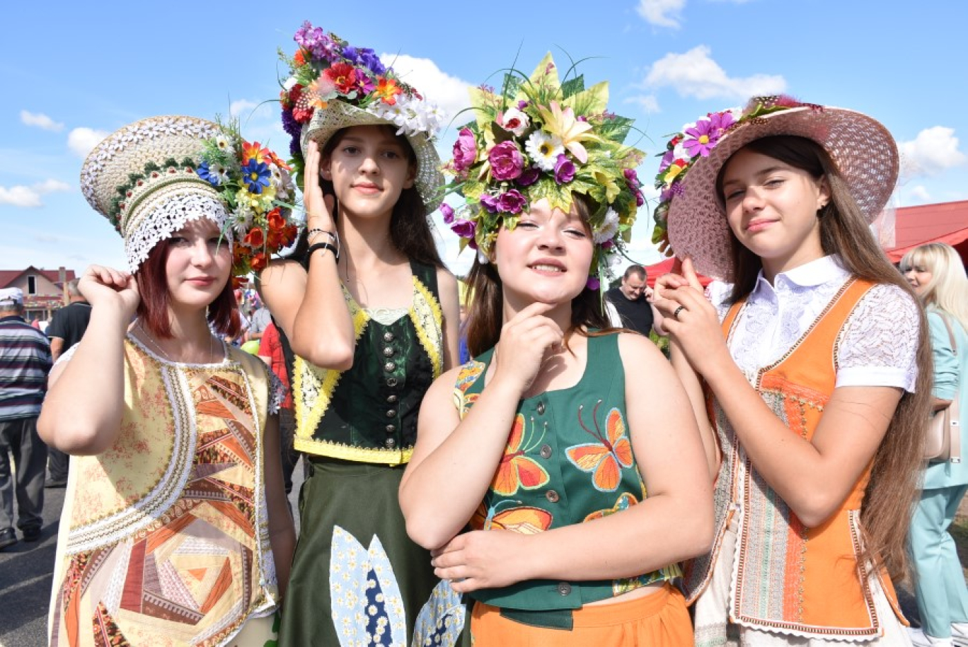 Приглашают гостеприимные подворья