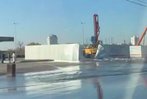 Прорыв водопровода возле Нацбиблиотеки локализован