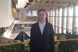 Александр Турчин вручил паспорта 23 представителя талантливой молодежи области