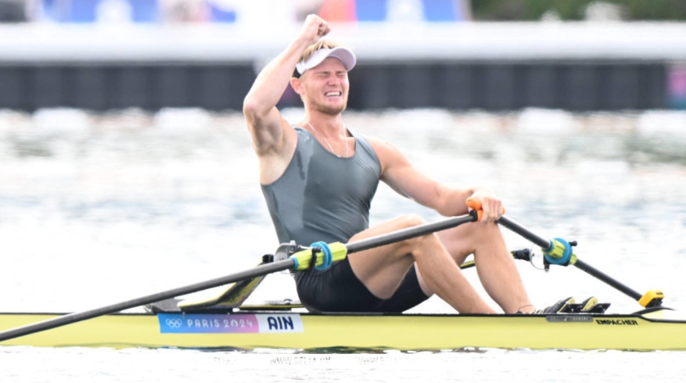 Олимпиада-2024. "Когда финишировал, накатились слезы". Директор Центра олимпийского резерва о медали Золотого