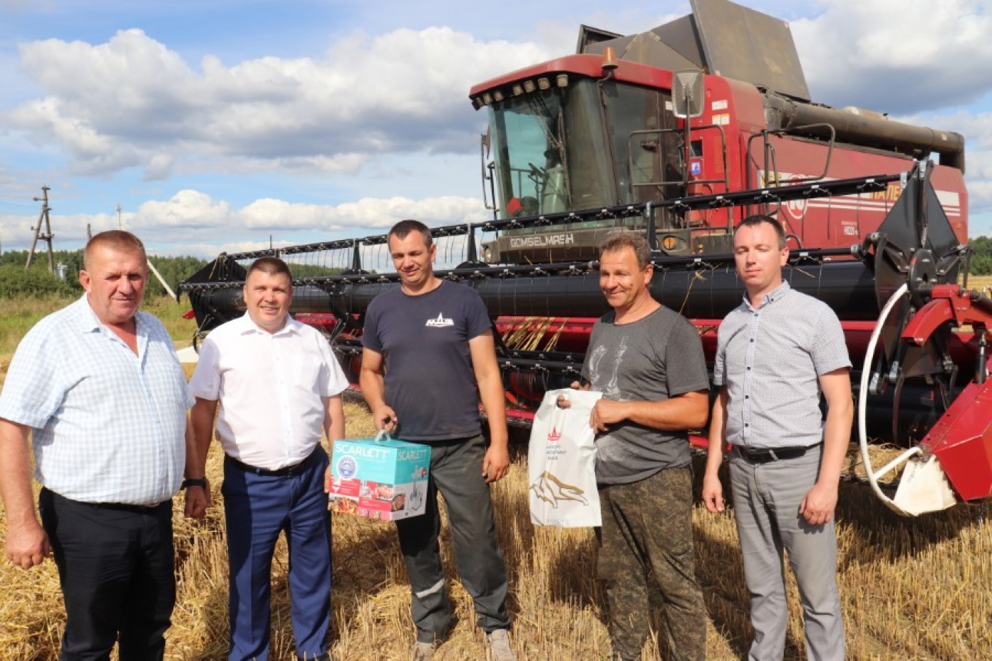 «АграМАЗ” першым на Бярэзіншчыне завяршыў жніво
