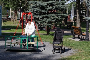 Какие травмы чаще получают дети весной, рассказала педиатр