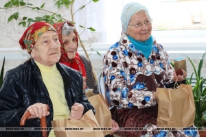 Подарили радость ближнему