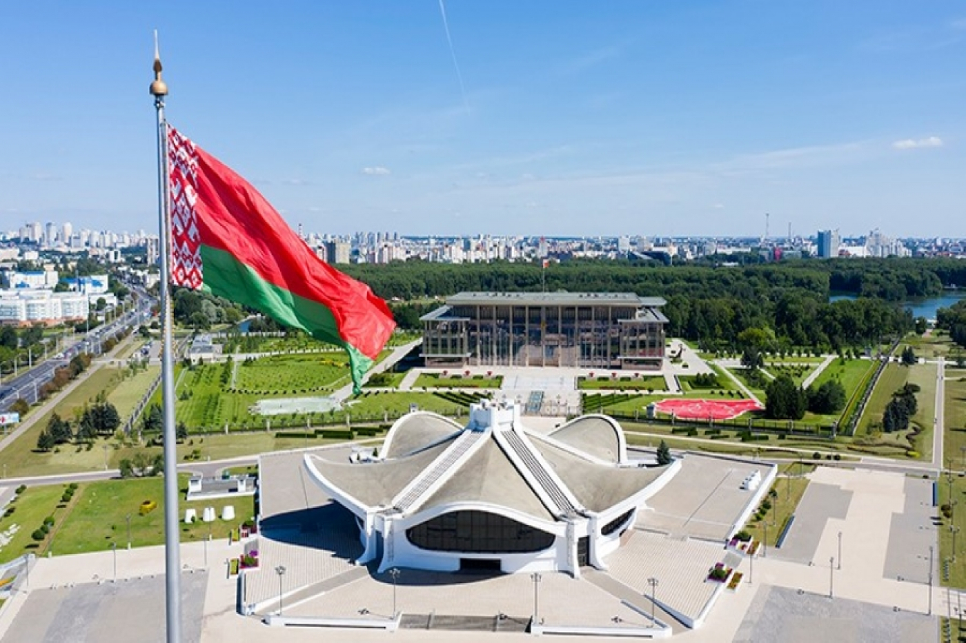 Западные санкции — продолжение страшного геноцида нашего народа