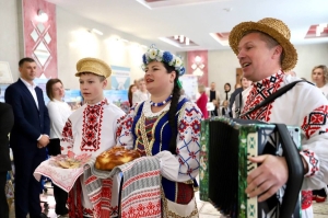 Семья Климович принимает участие в форуме патриотических семей в Несвиже