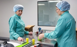 Лукашенко поздравил работников фармацевтической и микробиологической промышленности с профессиональным праздником