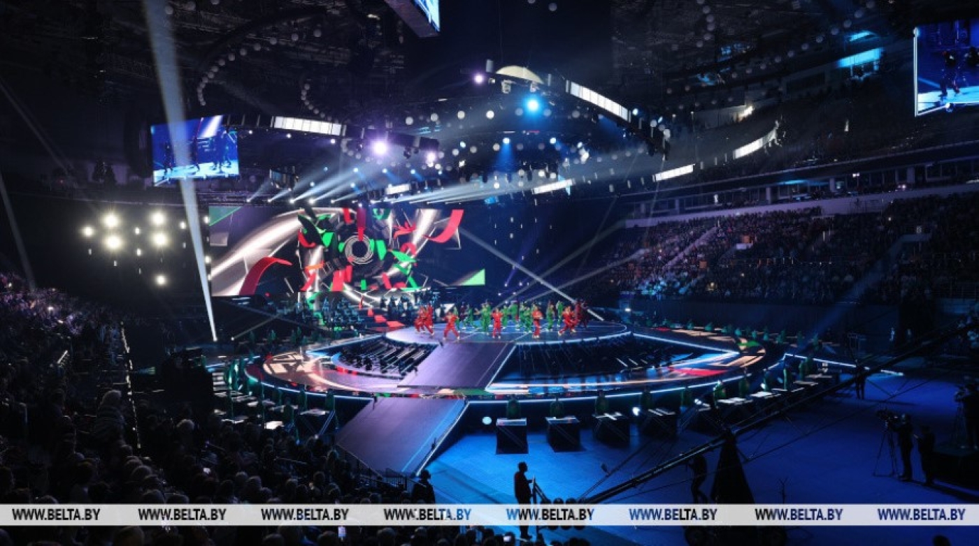 Лукашенко: "Марафон единства" показал, что белорусы могут творить на мировом уровне