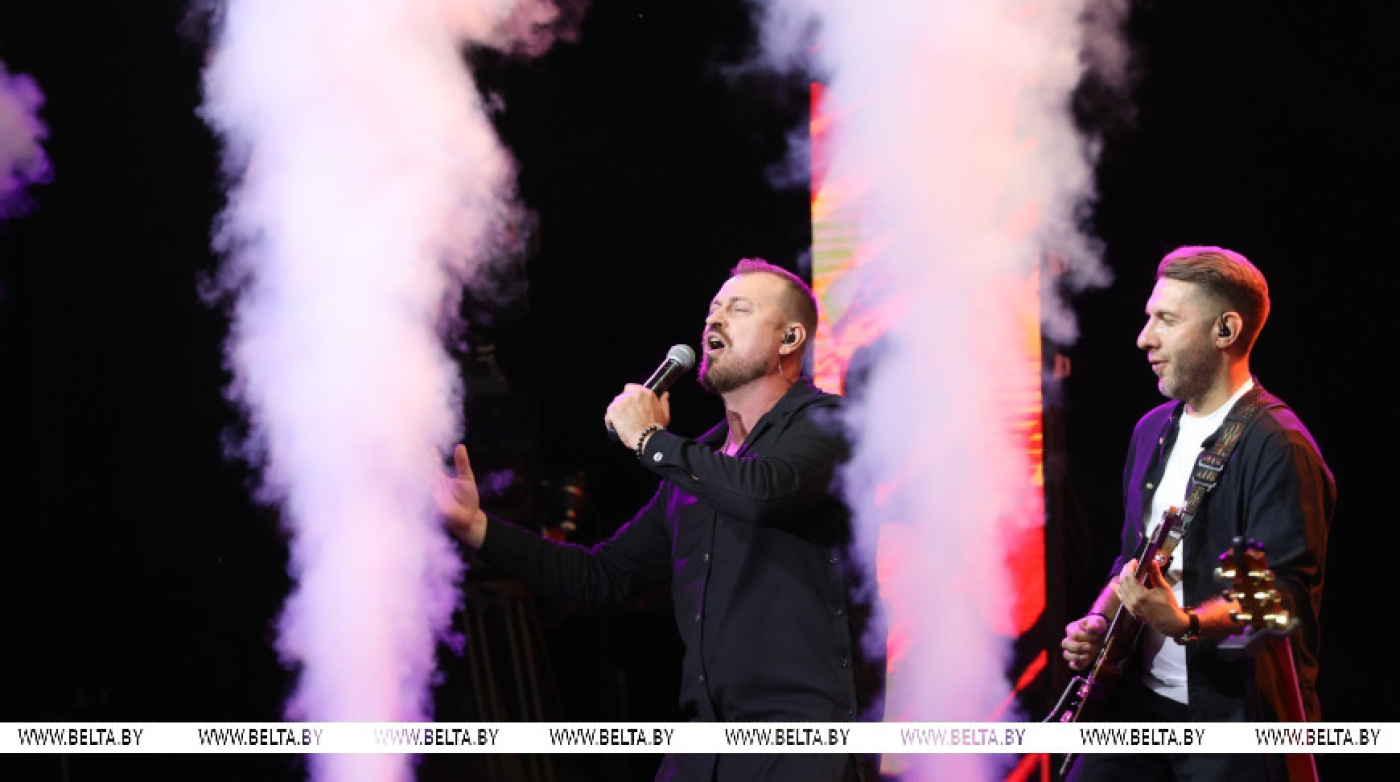 Концерт "Самые душевные песни" прошел в столичном Дворце спорта