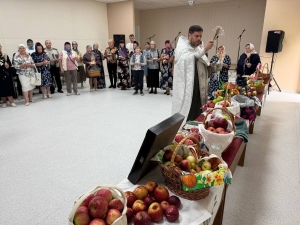 Праздничный молебен и концерт: в Косовке отметили Преображение Господне