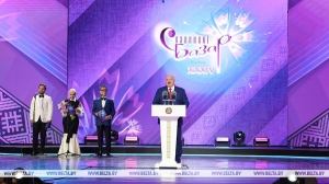 Лукашенко: "Славянский базар в Витебске" является островком душевного единения, тепла и света