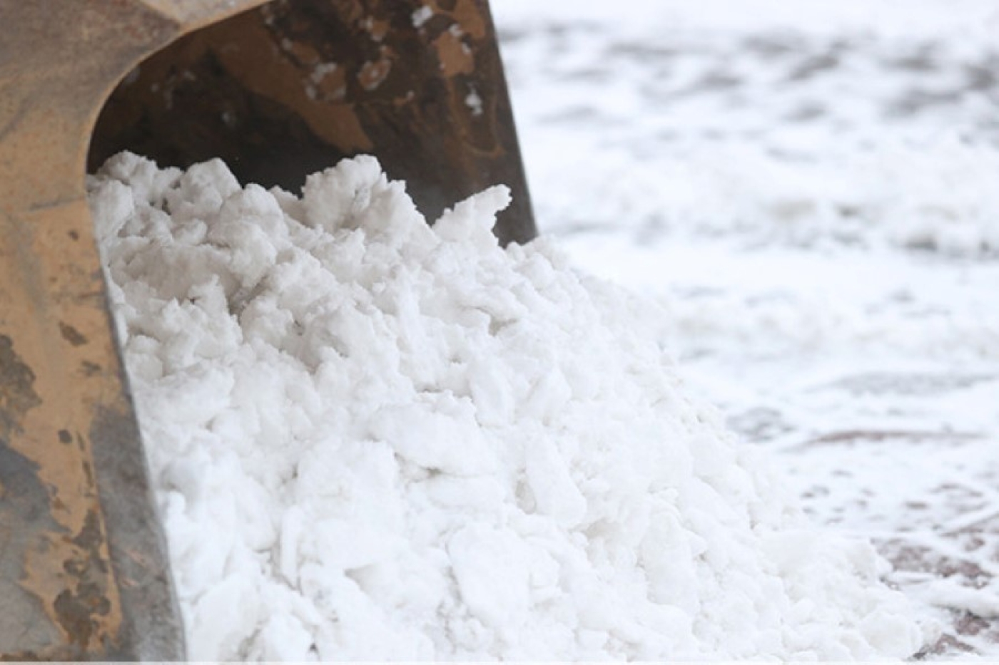 В Минской области за день вывезено более 7 тыс. куб.м убранного с территорий снега