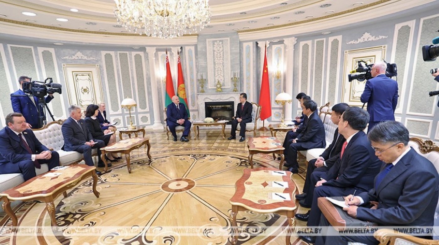 Лукашенко: Беларусь готова развивать сотрудничество с Китаем, реализуя совместные проекты