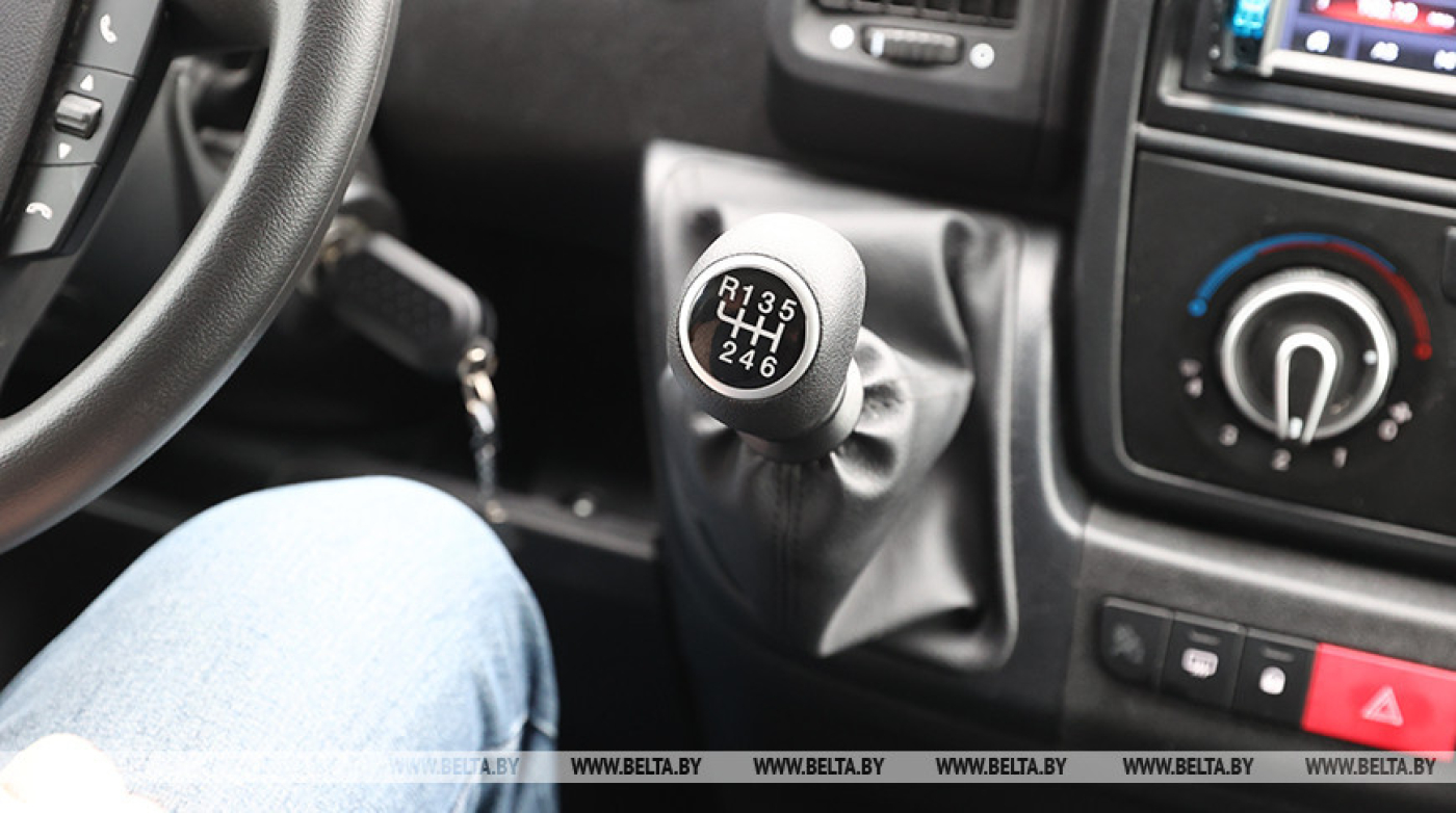 В Червенском районе водитель самодельным прицепом травмировала пешехода