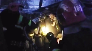 Съехал в кювет и перевернулся. В Речице в авто оказался зажат водитель