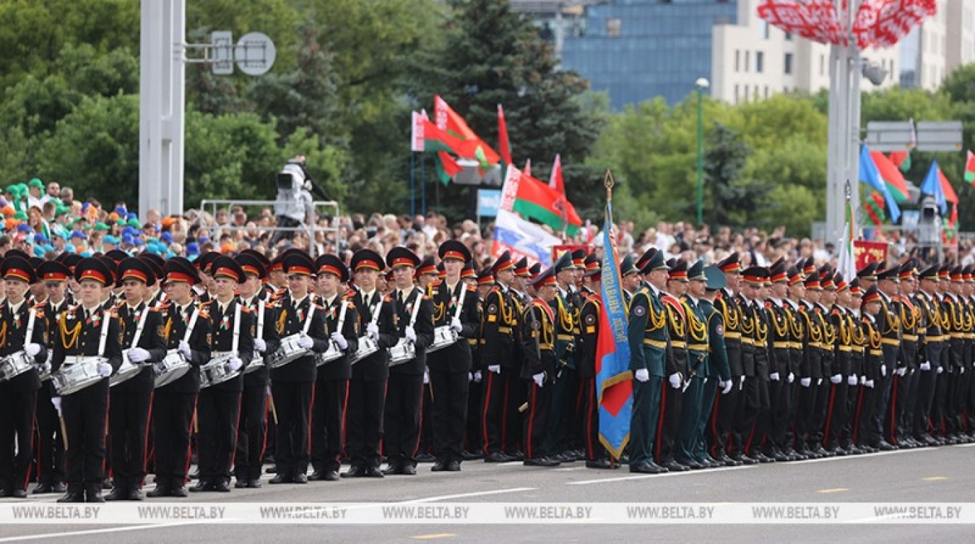 Лукашенко: победители завещали нам жить и строить будущее для новых поколений, и мы не подведем