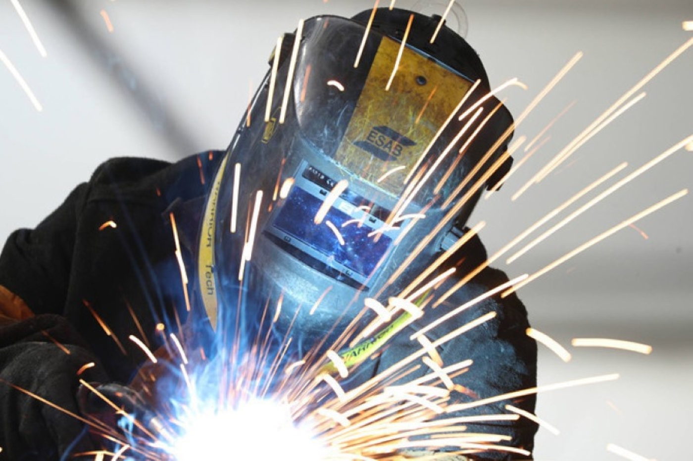 В Беларуси расширены гарантии для работников промышленности