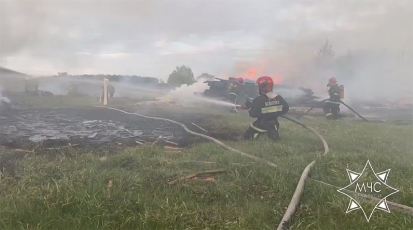 В Червенском районе ликвидирован пожар на пилораме