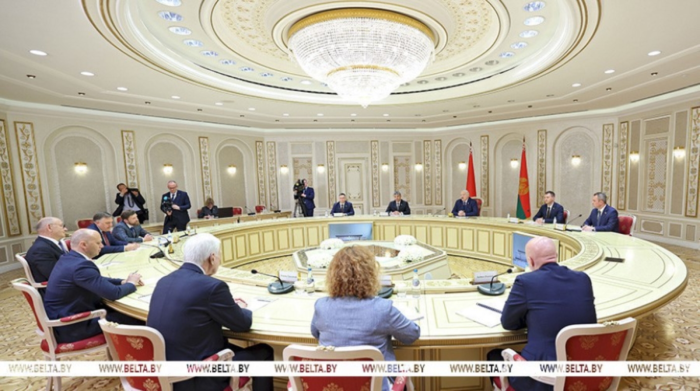 Лукашенко вновь заявил о необходимости повышения в Беларуси производительности труда