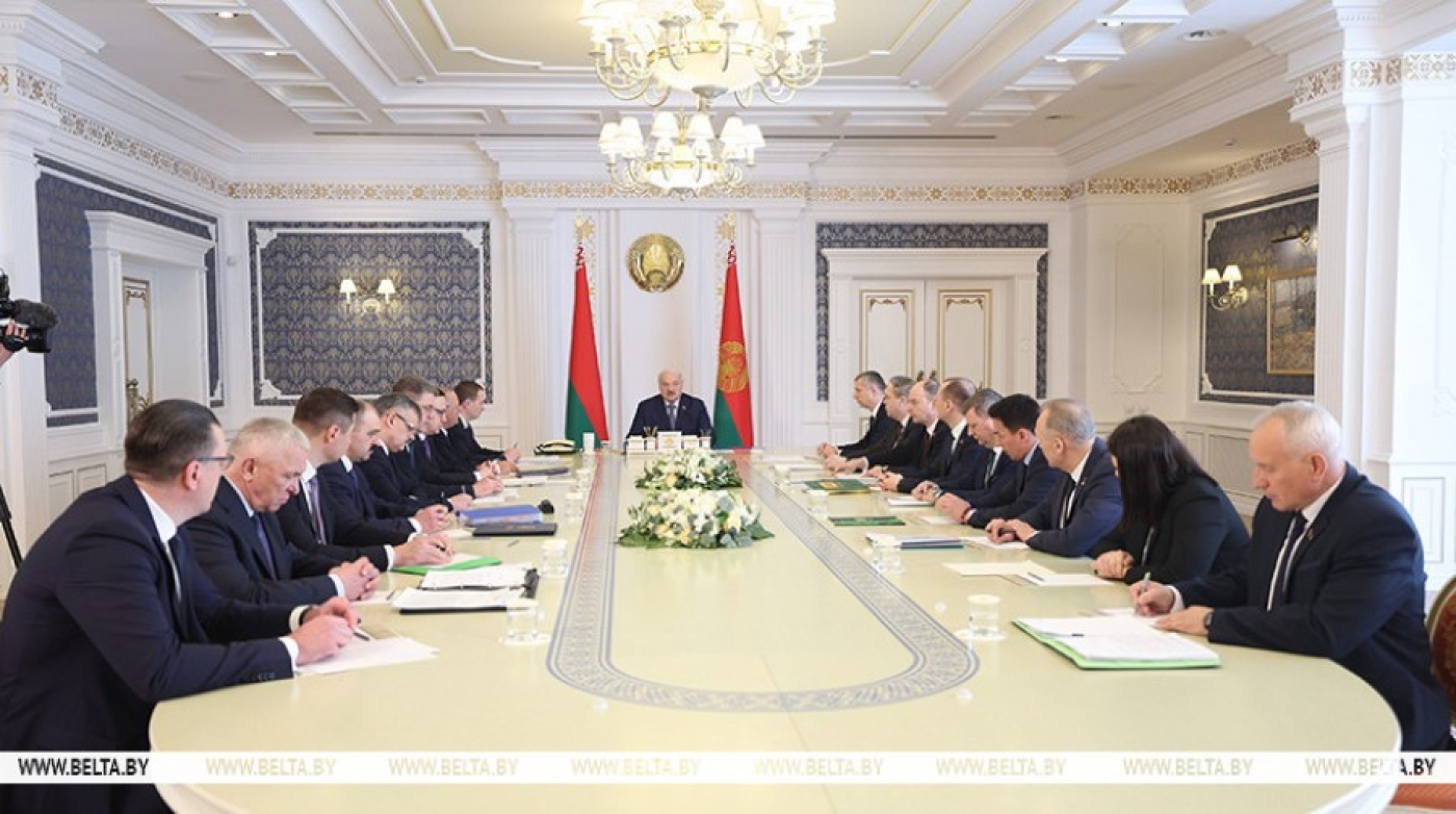 Лукашенко требует от спорта отдачи от вложенных государством средств